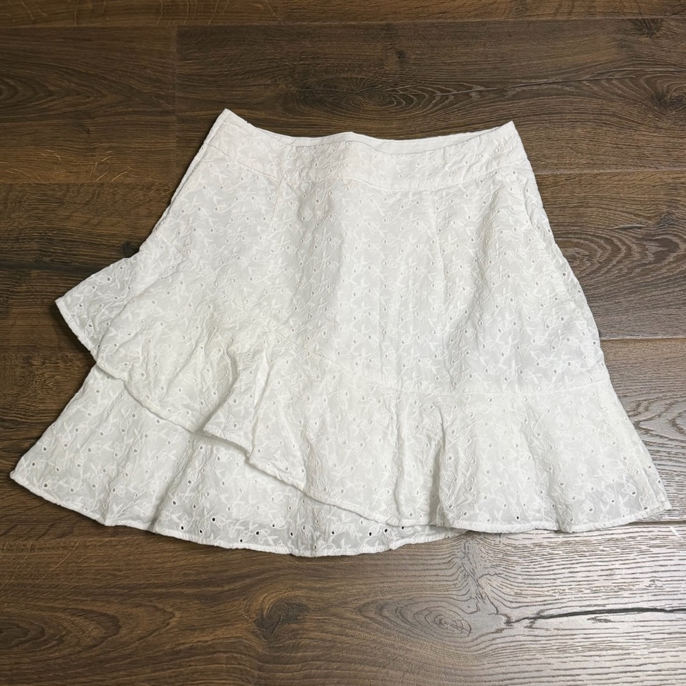 Lilly Pulitzer Alpinnia white eyelet asymmetrical mini skirt size 4